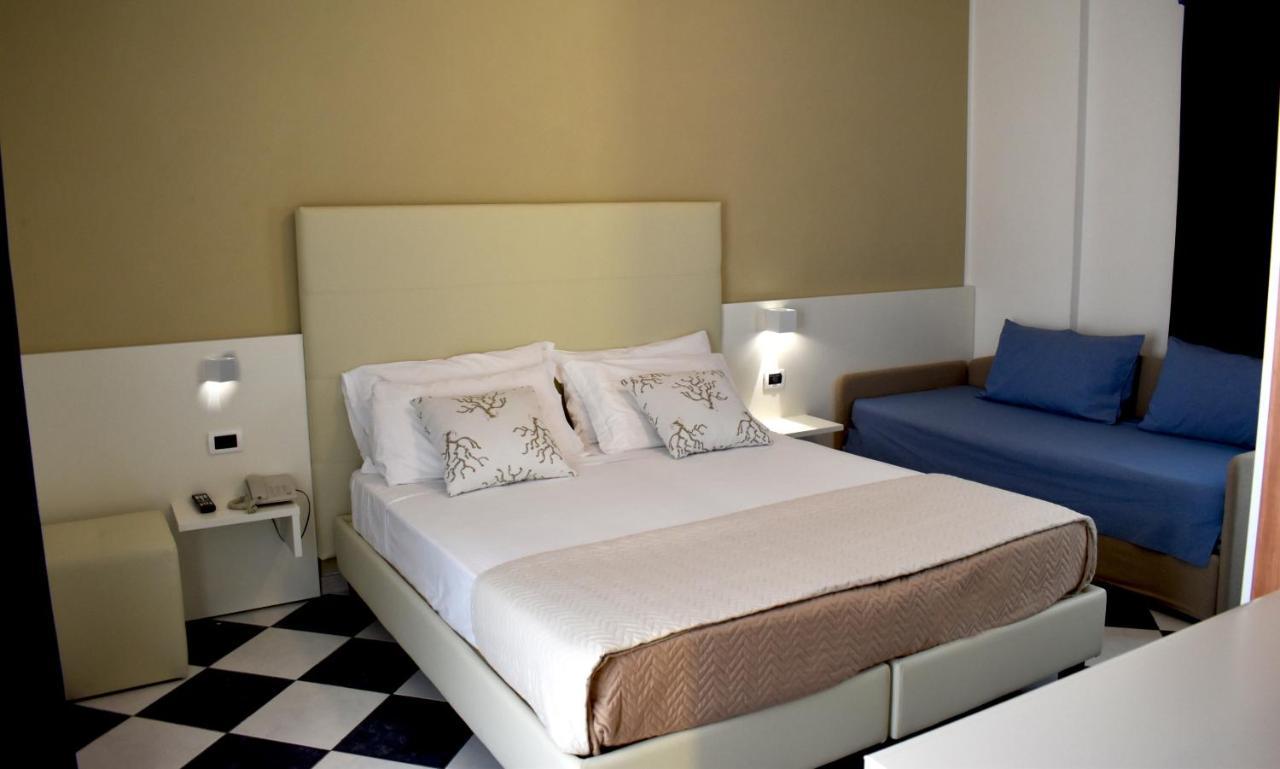 Hotel El Salvador Frontemare Piscina Riscaldata Lido di Jesolo Dış mekan fotoğraf