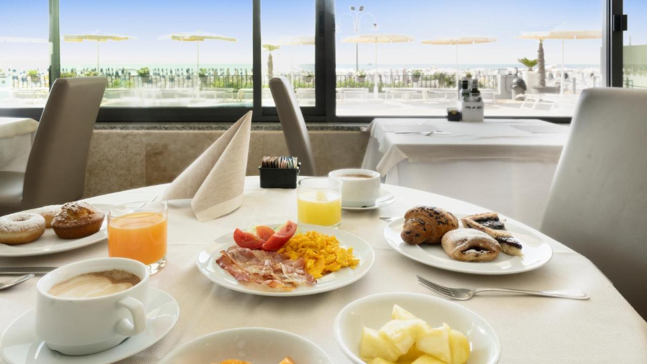 Hotel El Salvador Frontemare Piscina Riscaldata Lido di Jesolo Dış mekan fotoğraf