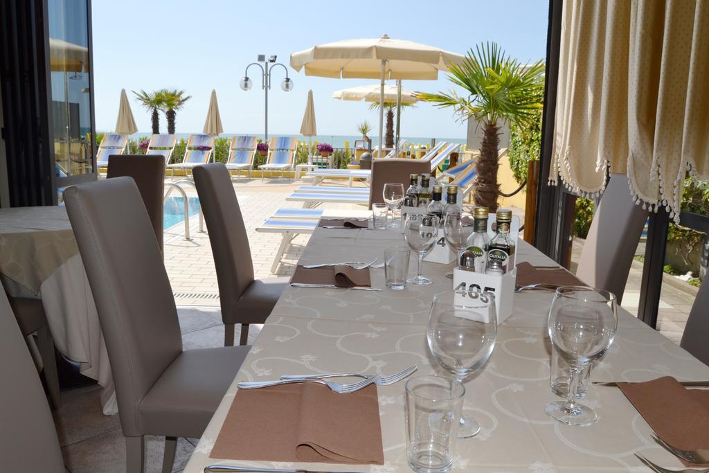 Hotel El Salvador Frontemare Piscina Riscaldata Lido di Jesolo Dış mekan fotoğraf