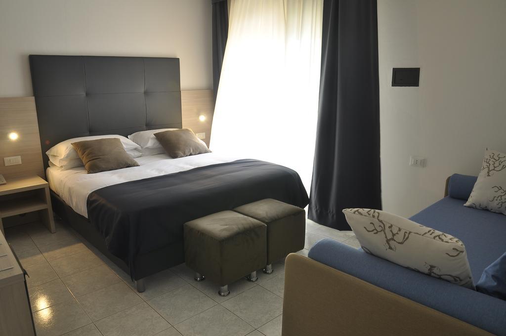 Hotel El Salvador Frontemare Piscina Riscaldata Lido di Jesolo Dış mekan fotoğraf